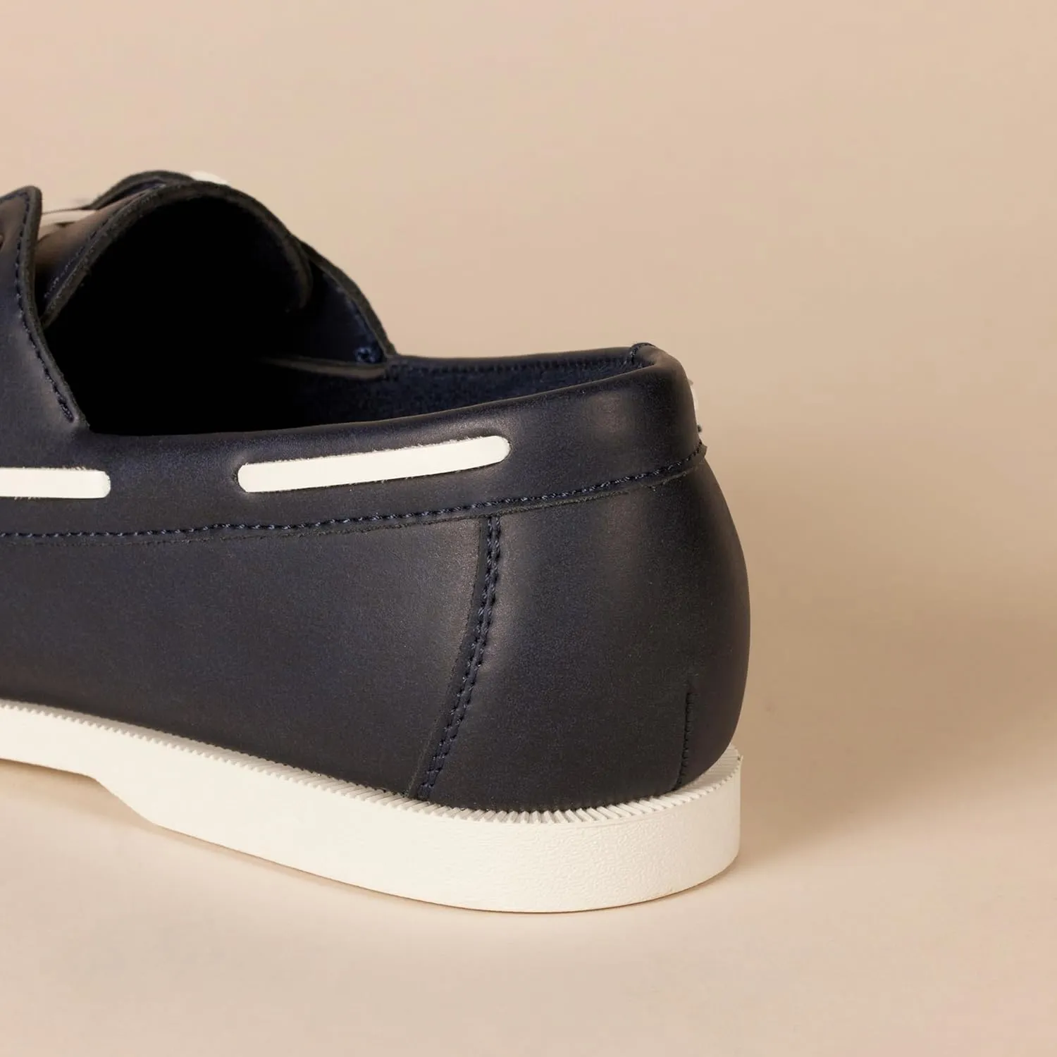 Amazon Essentials Men's Slip-On Boat Shoe with Ventilation