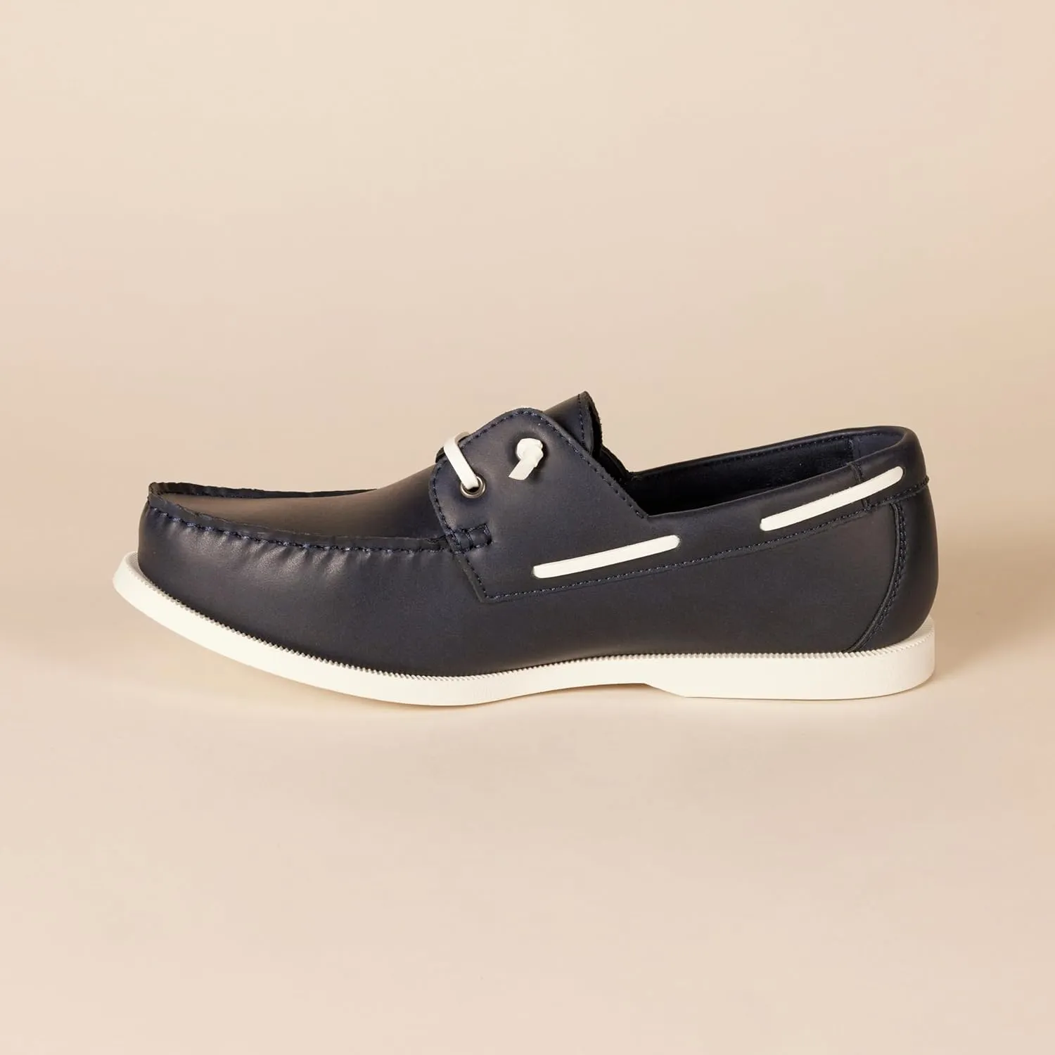 Amazon Essentials Men's Slip-On Boat Shoe with Ventilation