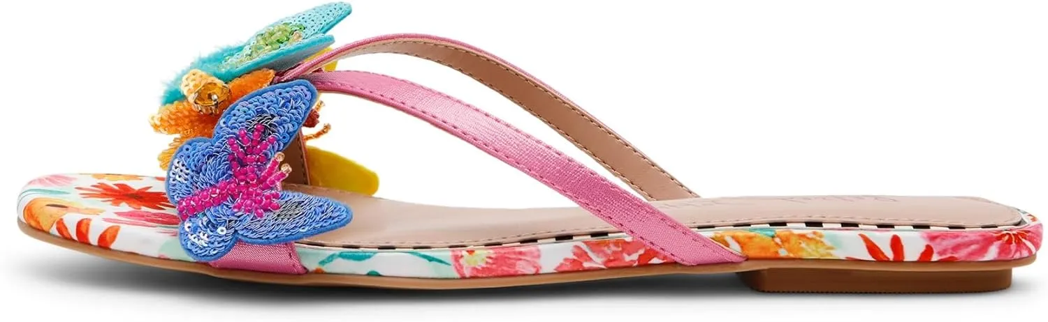 Betsey Johnson Women's Sellena Flat Sandal