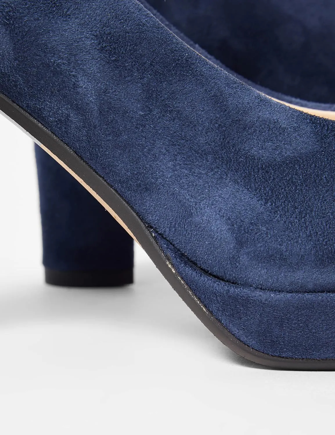 Clarks Women's Closed-Toe Pumps