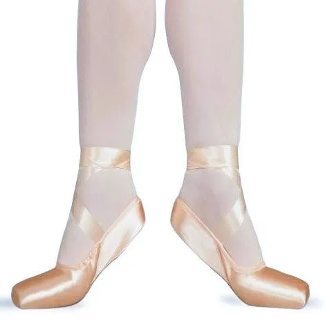 Demi Pointe Shoe B