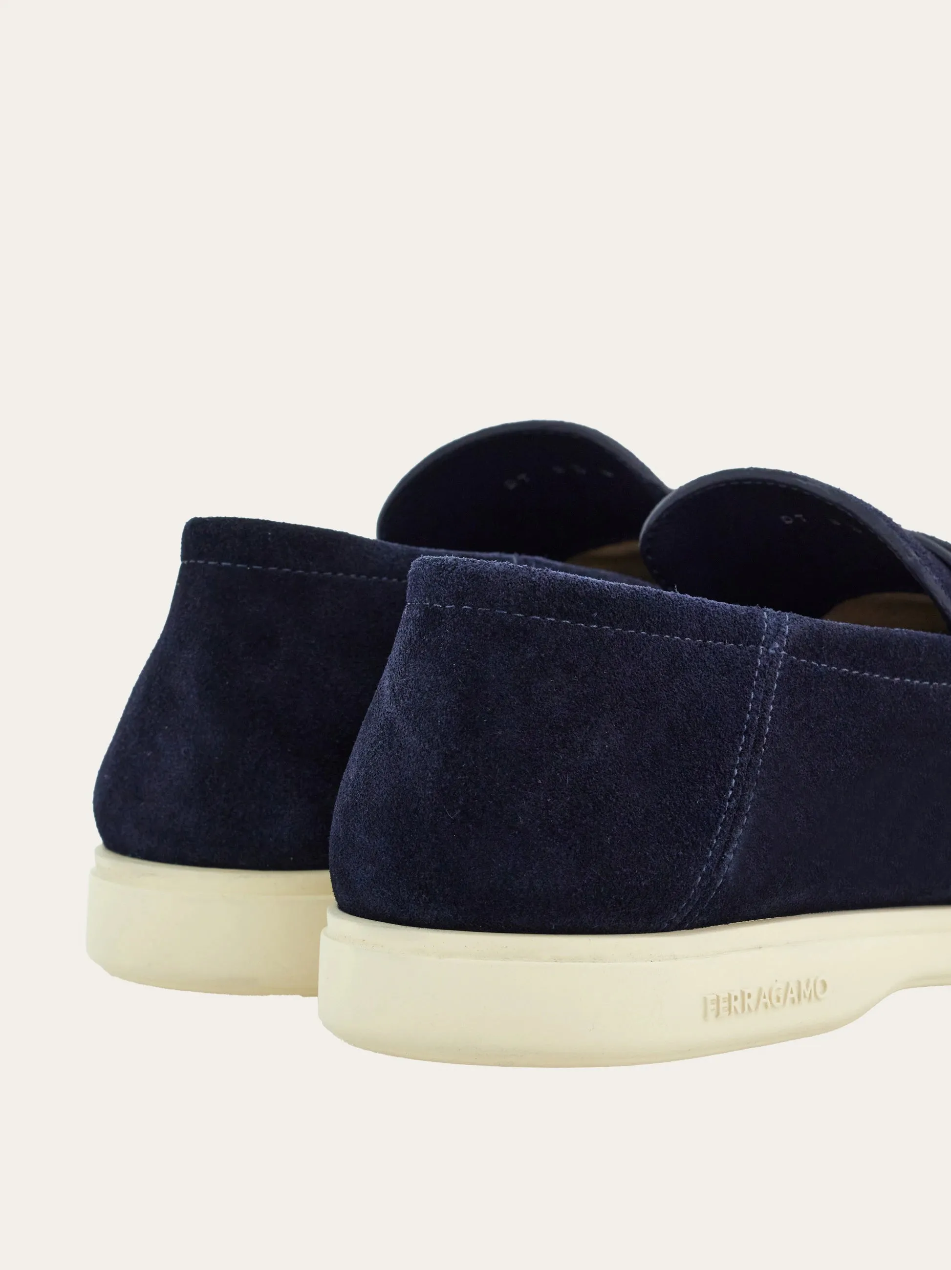Drame in Midnight Blue Suede