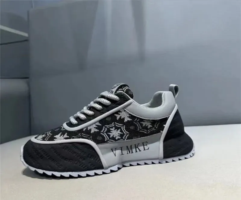 Fashionable, Lightweight, Comfortable Niche Brand Men's Breathable Thick Sole Chunky Sneakers, Casual Elevator Sneakers