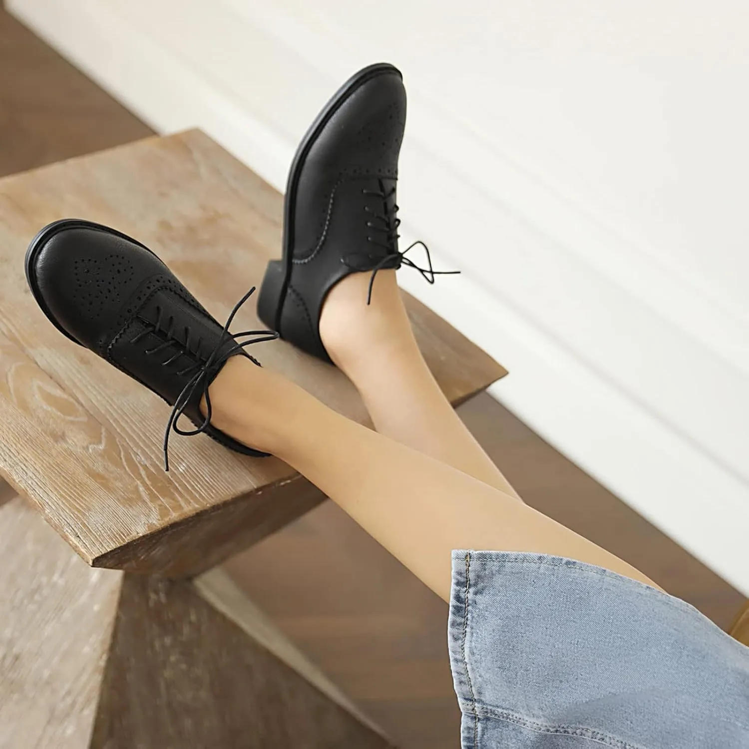Gicoiz Footwear Womens Classic Round Toe Lace Up Oxfords Brogue Work Shoes