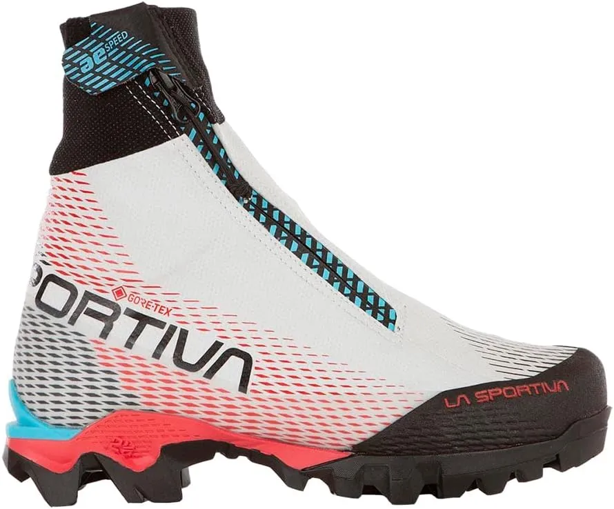 La Sportiva Womens Aequilibrium Speed GTX Mountaineering/Hiking Boot