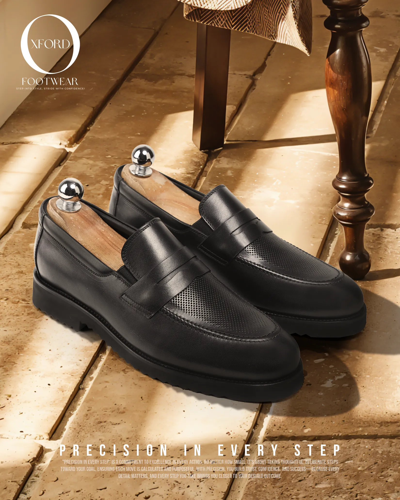 Loafer Black with Strap poked