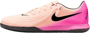 Nike Phantom GX 2 Academy IC Low-Top Soccer Shoes (FJ2581-800, Crimson Tint/Pink Blast/Black)