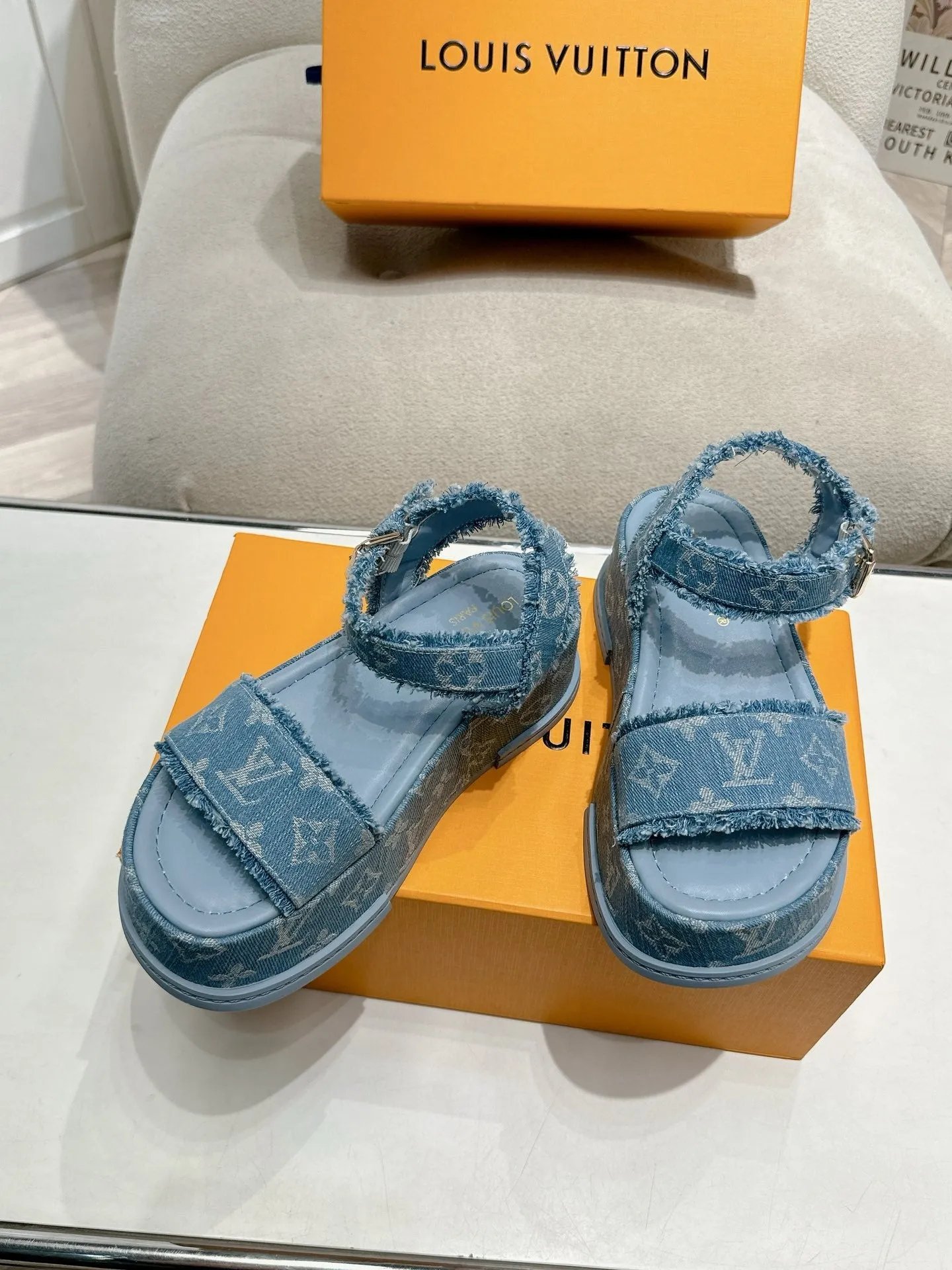 SE1444 LB Maya Flatform Sandal / Size5-11