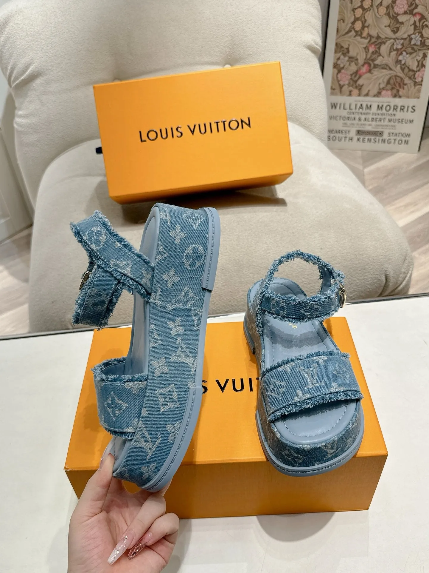 SE1444 LB Maya Flatform Sandal / Size5-11