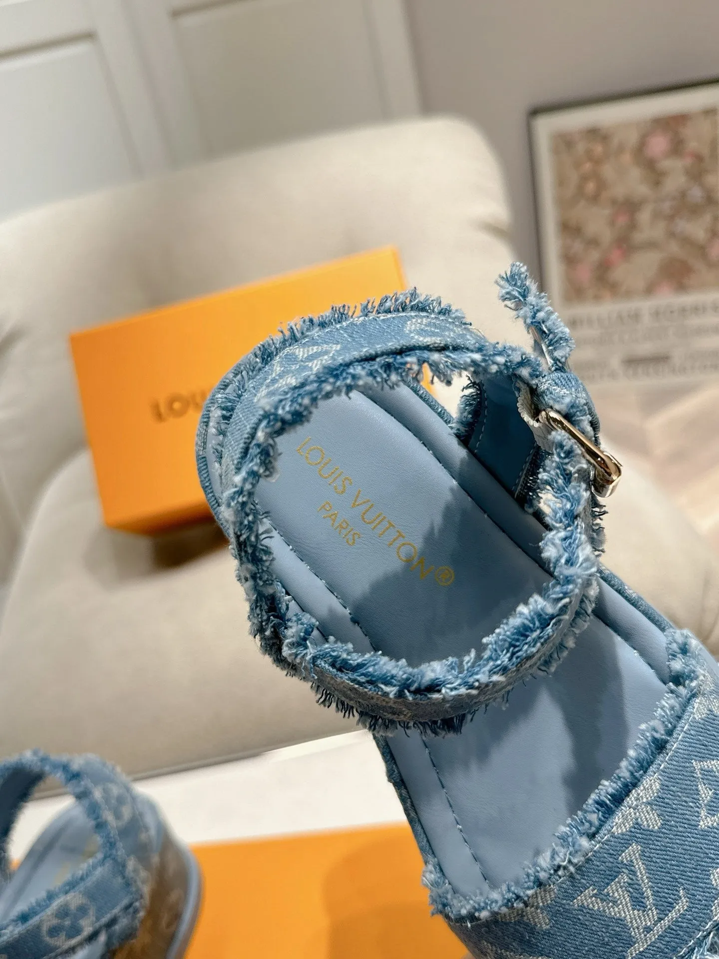 SE1444 LB Maya Flatform Sandal / Size5-11