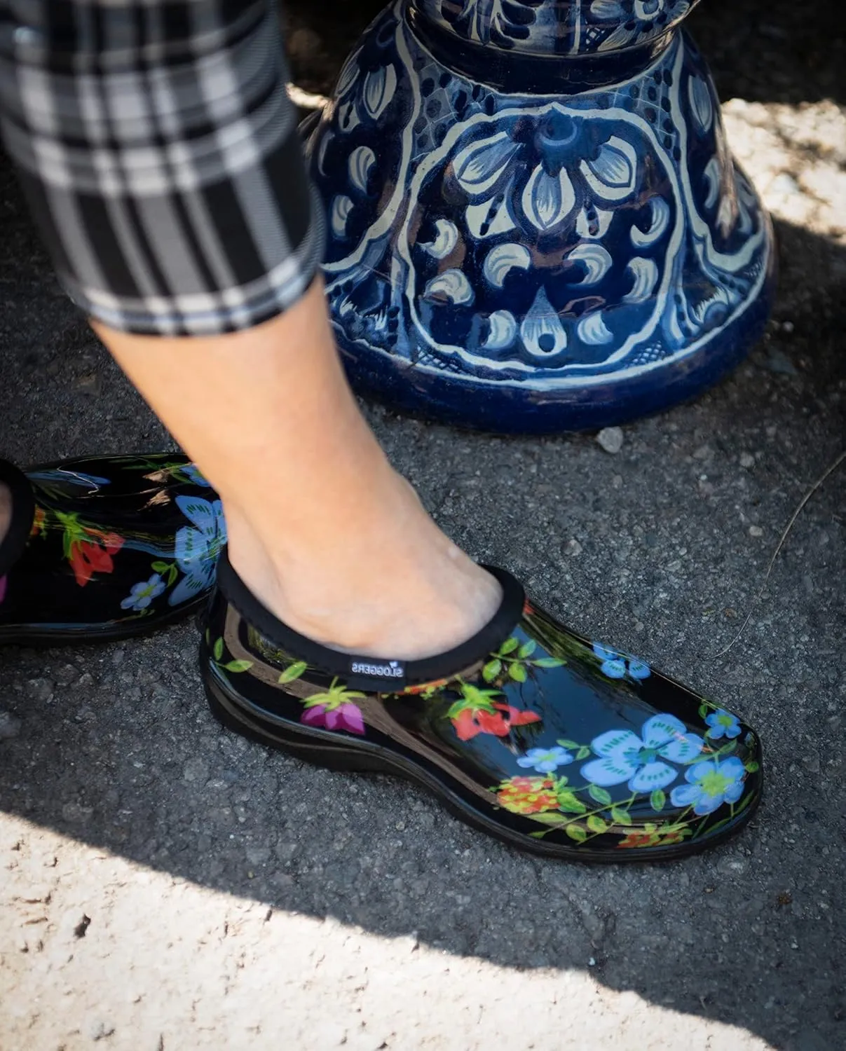 Sloggers Original Waterproof Rain and Garden Shoe for Women– Outdoor Slip-On Garden Clog - Made in The USA with Premium Comfort Insole and Arch Support - Meadow Print Black, Size 10