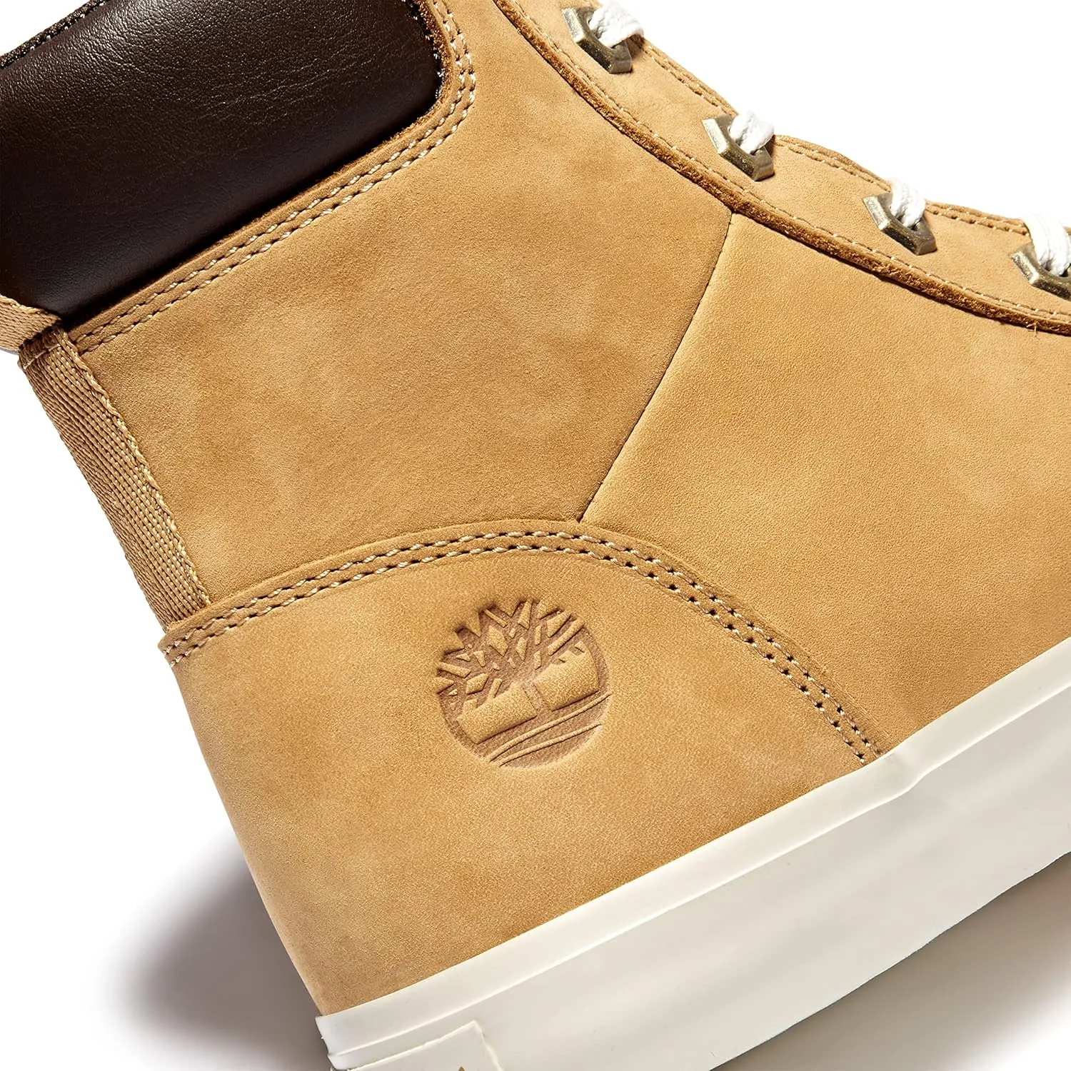 Timberland Women's Skyla Bay 6" Hiking Boot