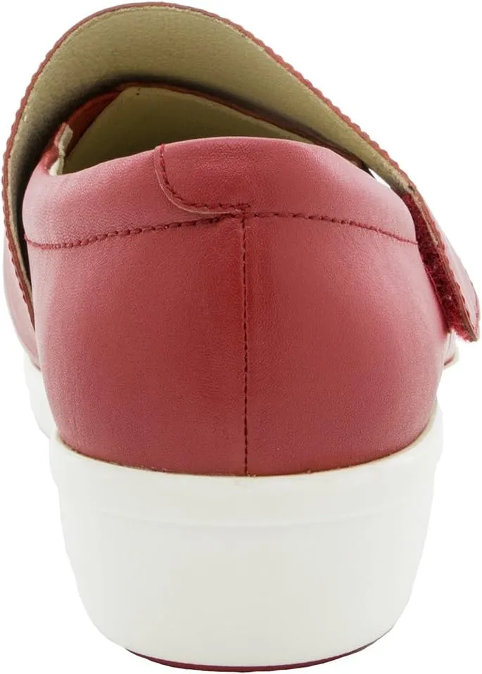 TRAQ by Alegria Qin Womens Smart Walking Shoe