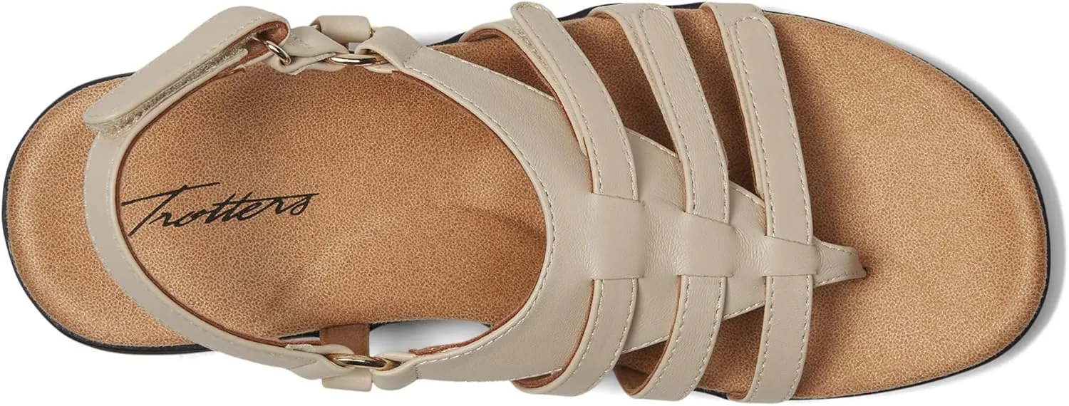 Trotters Women's Ria Flat Sandal