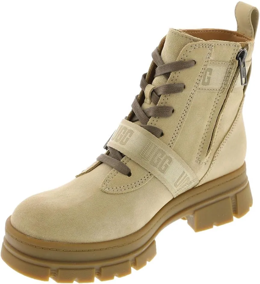 UGG Women's Ashton Lace Up Boot