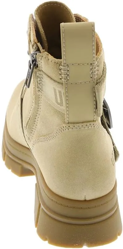 UGG Women's Ashton Lace Up Boot