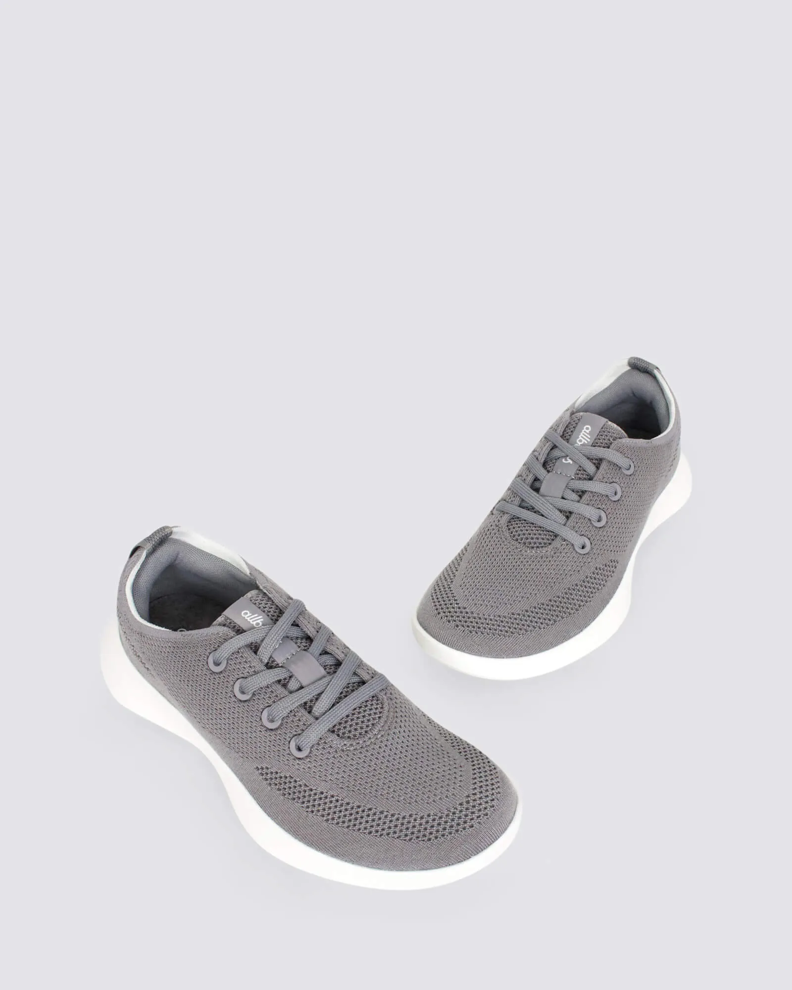 WOMENS TREE RUNNER GO MEDIUM GREY