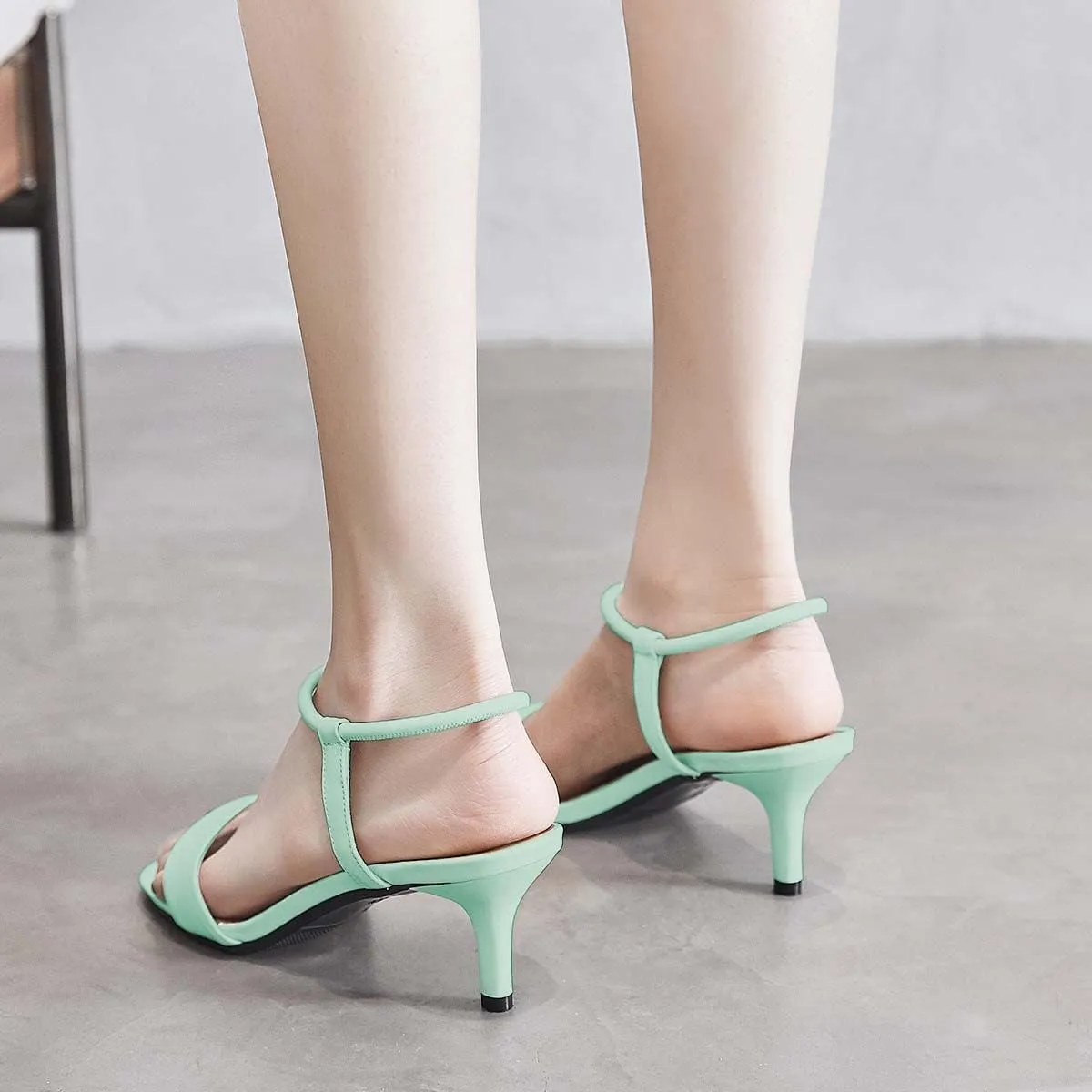 XYD Women Comfy Mid Low Heel Sandals Open Round Toe Ankle Strap Pull On Pumps Summer Casual Walking Dressy Party Shoes